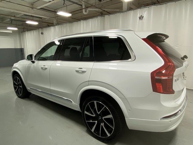 2024 Volvo XC90 Plus Bright Theme