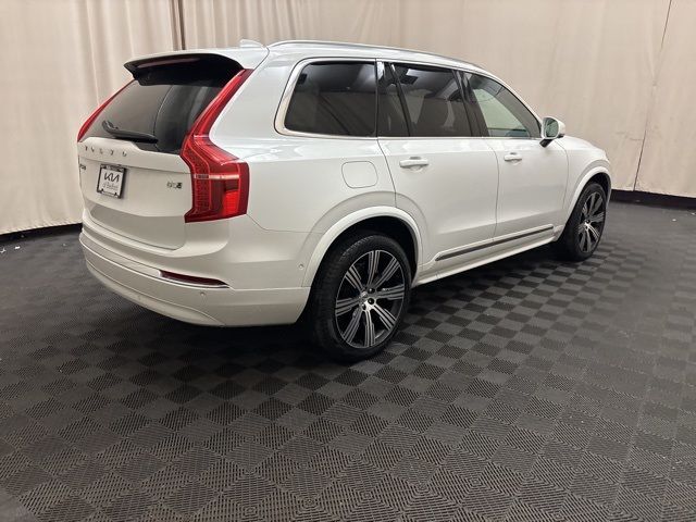 2024 Volvo XC90 Plus Bright Theme