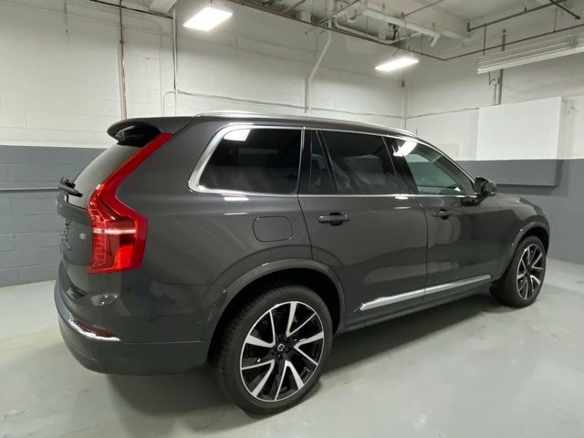 2024 Volvo XC90 Plus Bright Theme