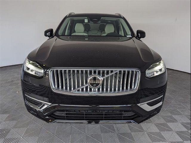 2024 Volvo XC90 Plus Bright Theme