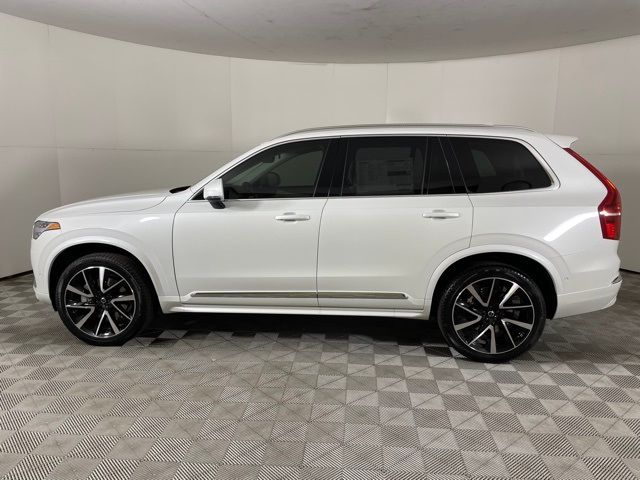 2024 Volvo XC90 Plus Bright Theme