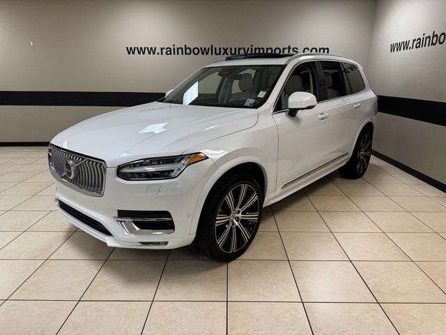 2024 Volvo XC90 Plus Bright Theme