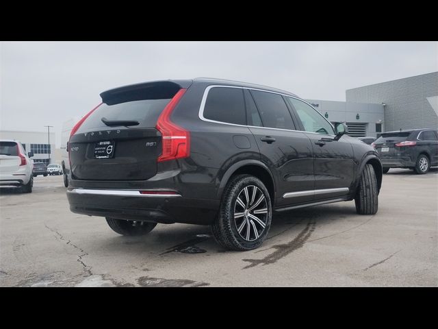 2024 Volvo XC90 Plus Bright Theme