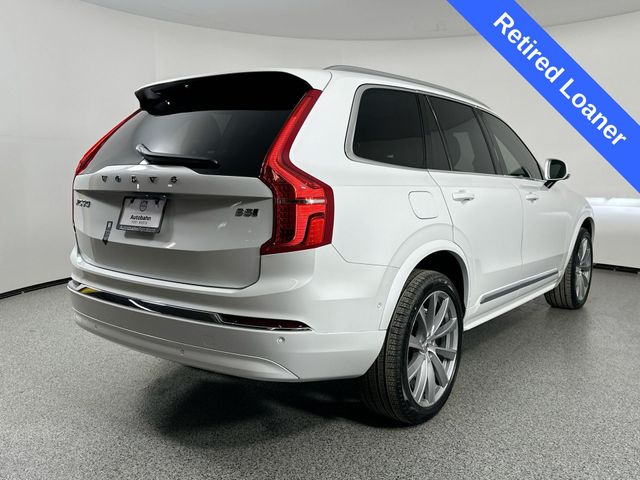 2024 Volvo XC90 Plus Bright Theme