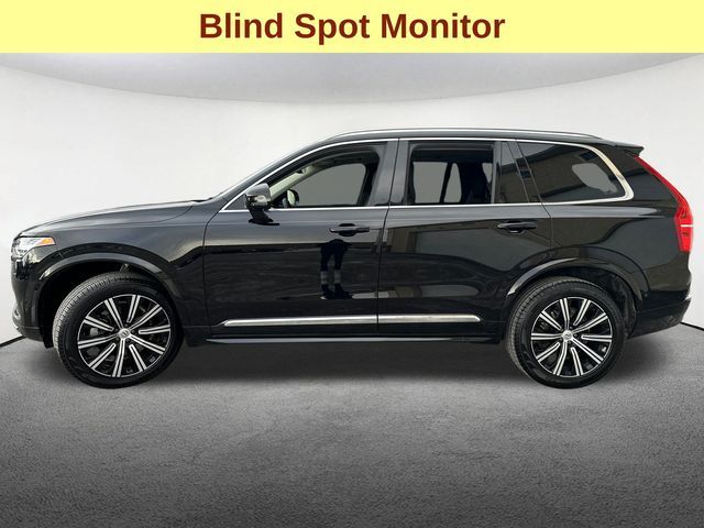 2024 Volvo XC90 Plus Bright Theme