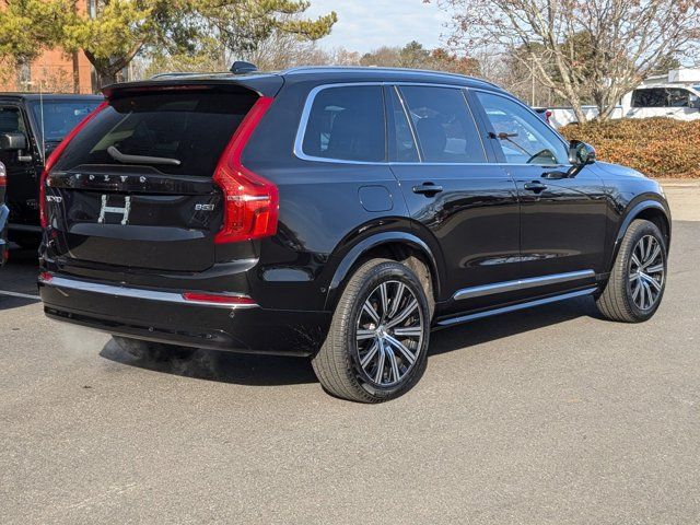 2024 Volvo XC90 Plus Bright Theme