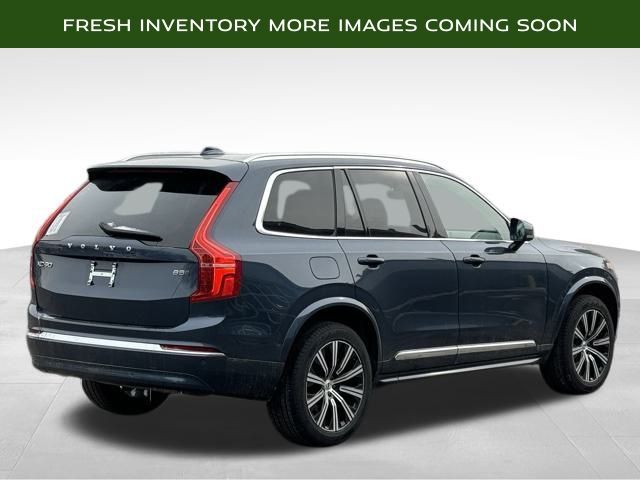 2024 Volvo XC90 Plus Bright Theme