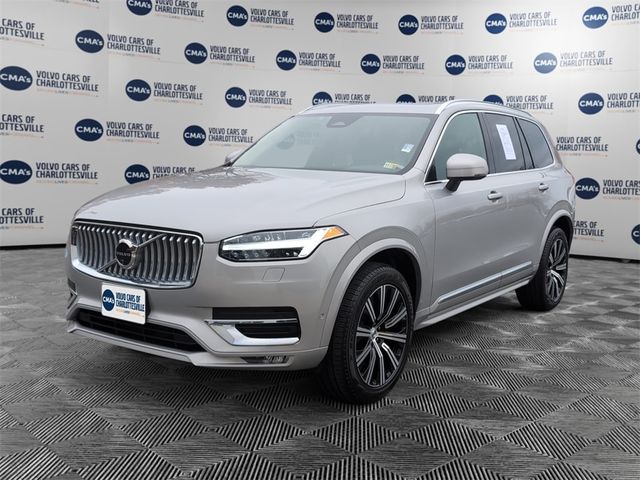 2024 Volvo XC90 Plus Bright Theme