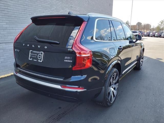 2024 Volvo XC90 Plus Bright Theme