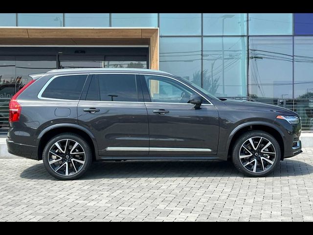 2024 Volvo XC90 Plus Bright Theme