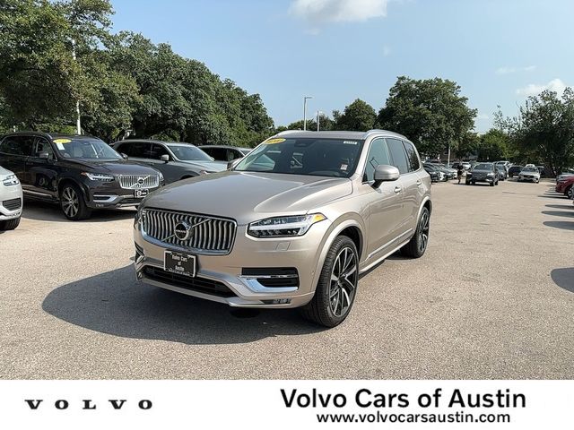 2024 Volvo XC90 Plus Bright Theme