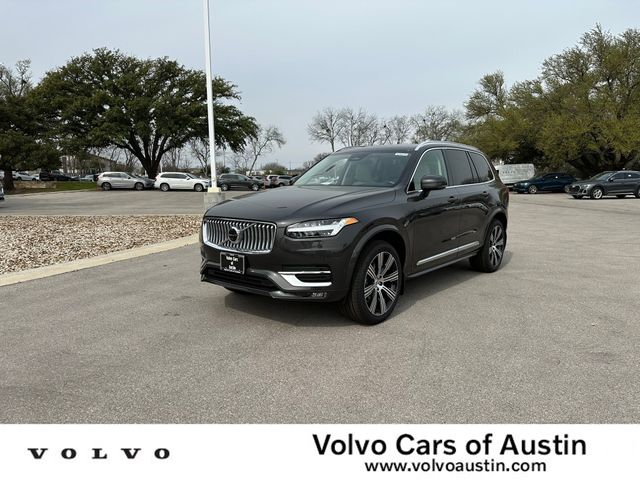 2024 Volvo XC90 Plus Bright Theme