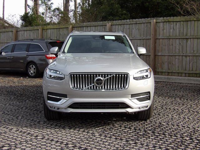 2024 Volvo XC90 Plus Bright Theme