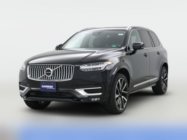 2024 Volvo XC90 Plus Bright Theme