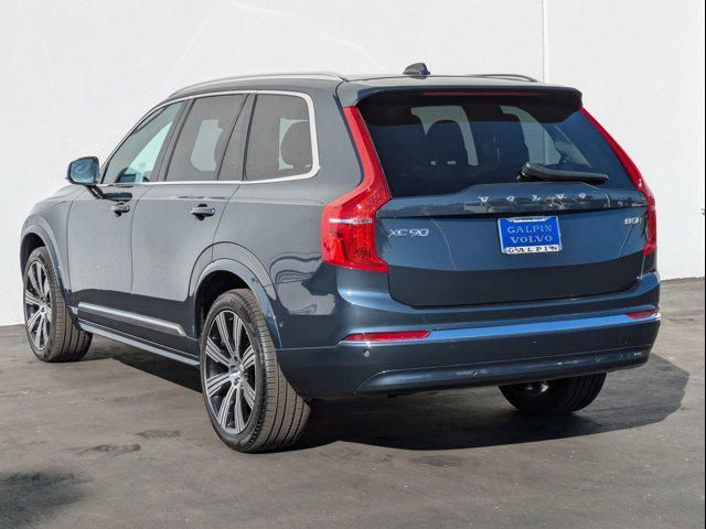 2024 Volvo XC90 Plus Bright Theme