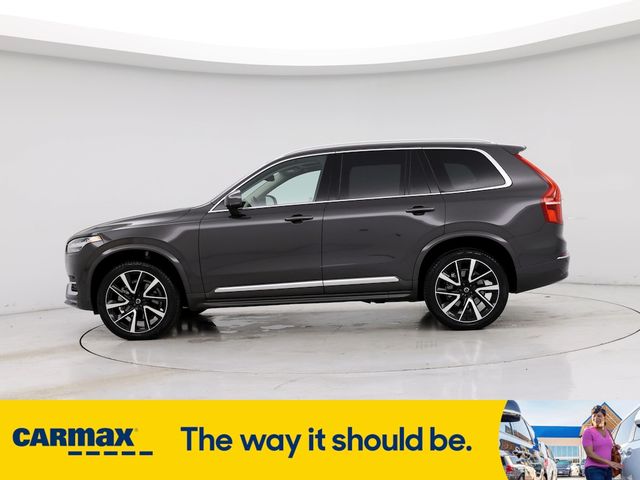 2024 Volvo XC90 Plus Bright Theme