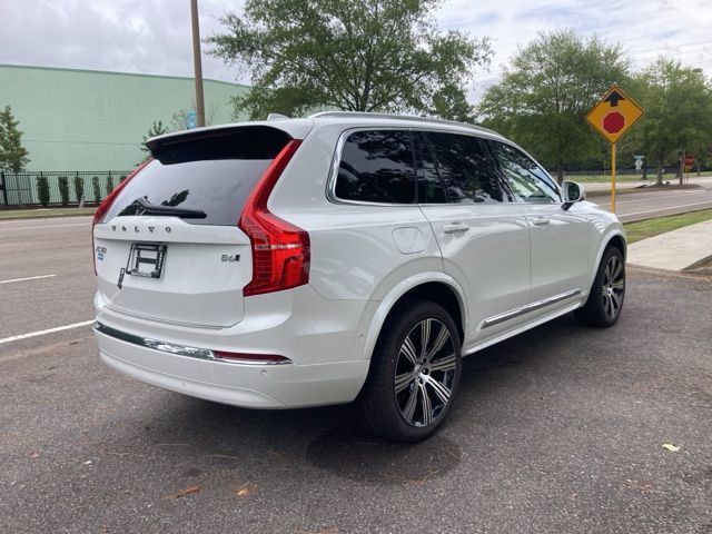 2024 Volvo XC90 Ultimate Bright Theme