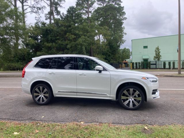 2024 Volvo XC90 Ultimate Bright Theme