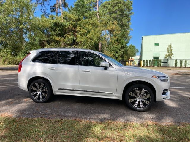 2024 Volvo XC90 Ultimate Bright Theme