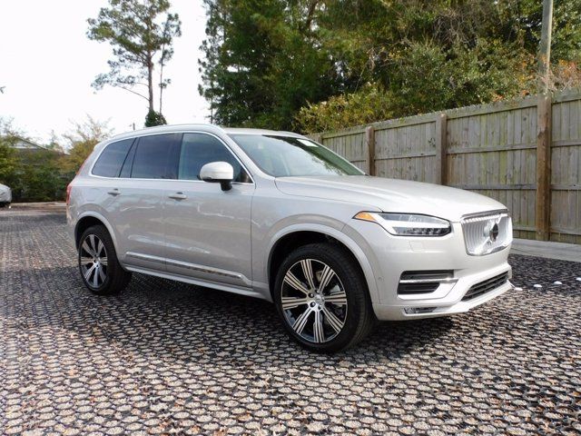 2024 Volvo XC90 Plus Bright Theme