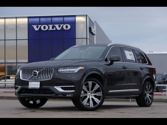 2024 Volvo XC90 Plus Bright Theme