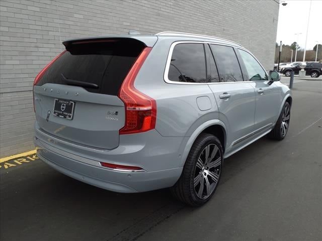 2024 Volvo XC90 Plus Bright Theme