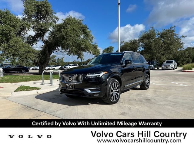 2024 Volvo XC90 Plus Bright Theme