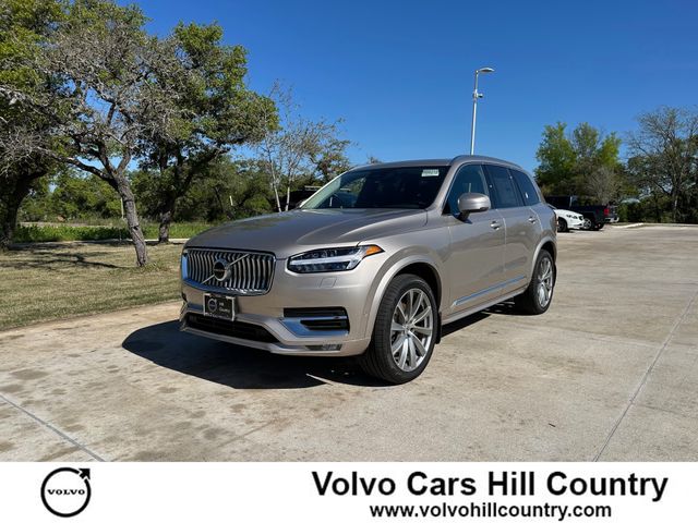 2024 Volvo XC90 Plus Bright Theme