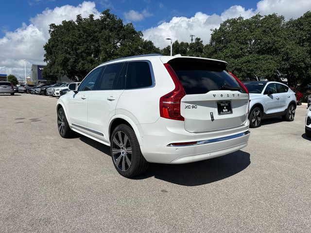 2024 Volvo XC90 Plus Bright Theme