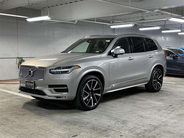 2024 Volvo XC90 Plus Bright Theme