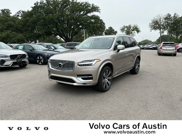 2024 Volvo XC90 Plus Bright Theme