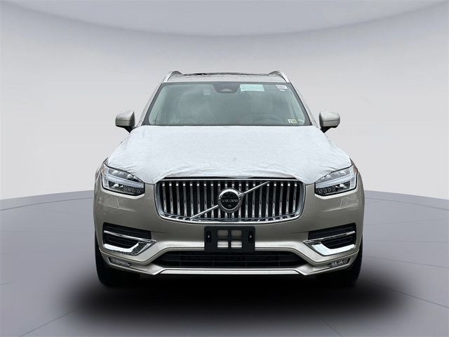 2024 Volvo XC90 Plus Bright Theme