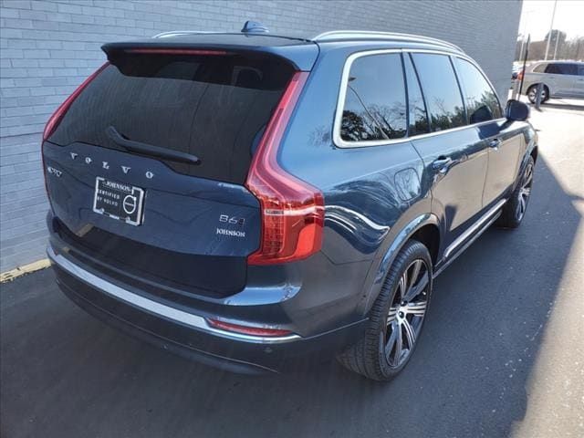 2024 Volvo XC90 Plus Bright Theme