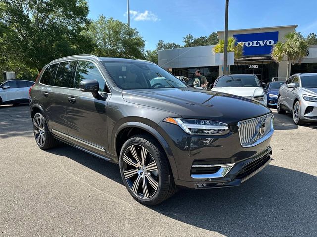 2024 Volvo XC90 Plus Bright Theme