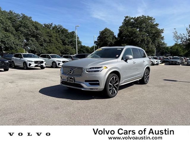 2024 Volvo XC90 Plus Bright Theme