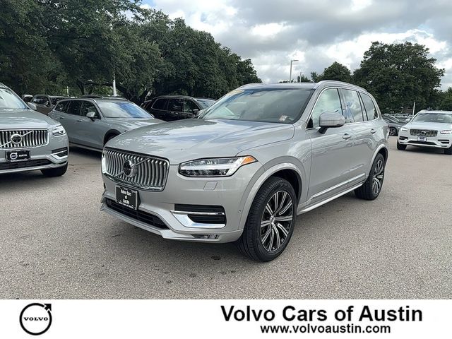 2024 Volvo XC90 Plus Bright Theme