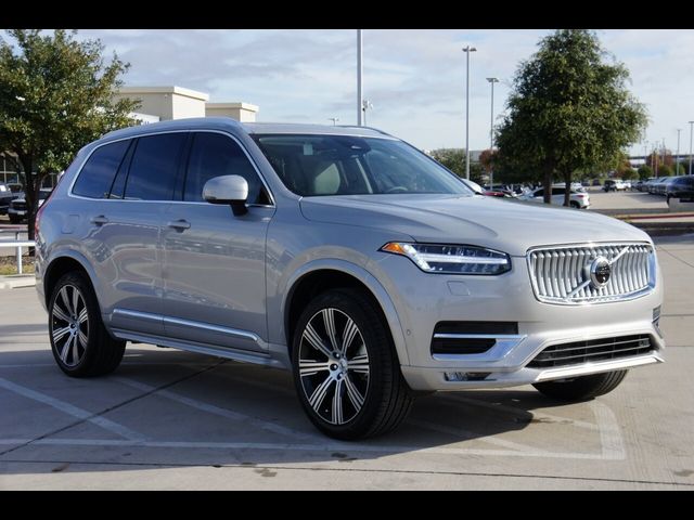 2024 Volvo XC90 Plus Bright Theme