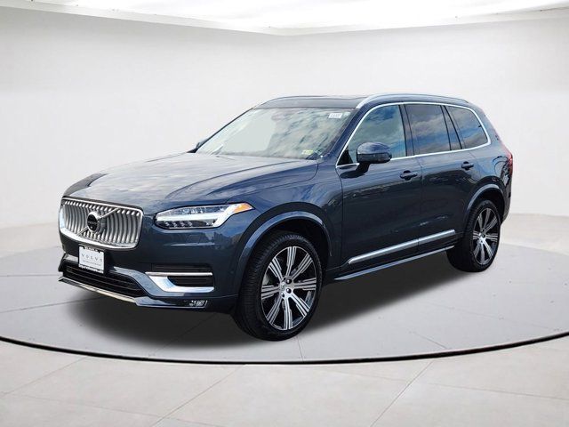 2024 Volvo XC90 Plus Bright Theme