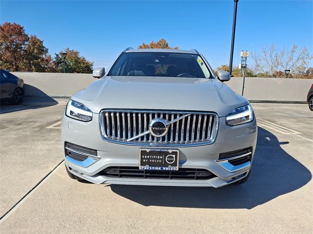 2024 Volvo XC90 Plus Bright Theme