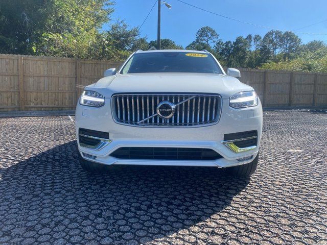 2024 Volvo XC90 Plus Bright Theme