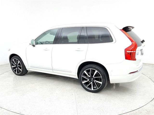 2024 Volvo XC90 Plus Bright Theme