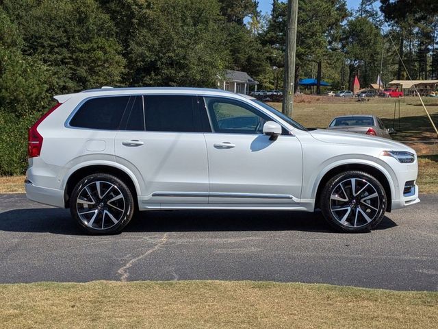 2024 Volvo XC90 Plus Bright Theme