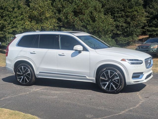 2024 Volvo XC90 Plus Bright Theme