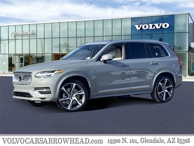 2024 Volvo XC90 Plus Bright Theme