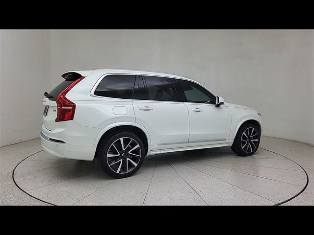 2024 Volvo XC90 Plus Bright Theme