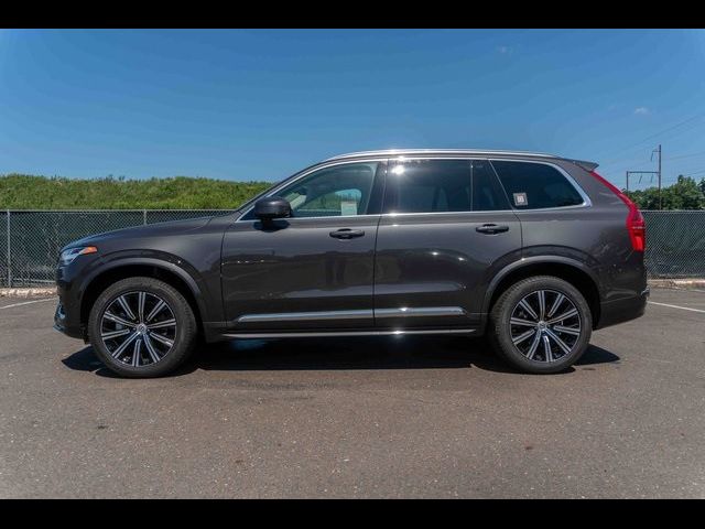 2024 Volvo XC90 Plus Bright Theme