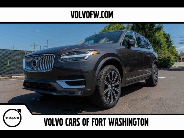 2024 Volvo XC90 Plus Bright Theme