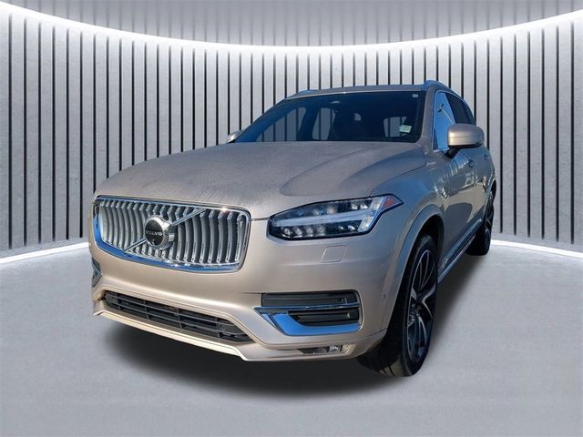 2024 Volvo XC90 Plus Bright Theme