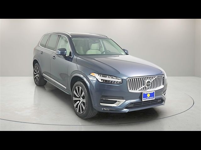 2024 Volvo XC90 Plus Bright Theme