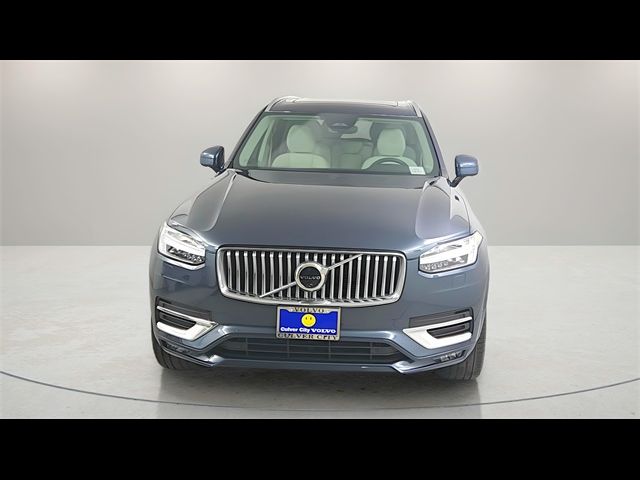 2024 Volvo XC90 Plus Bright Theme